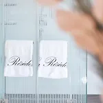 Kluet Hotel *