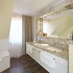 Hotel Kluet Hamelin