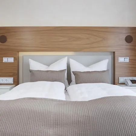 Hotel Kluet *